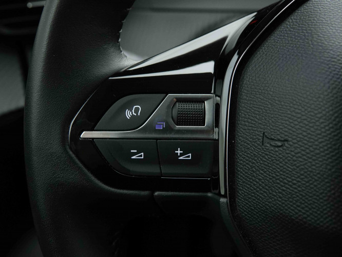 PEUGEOT_PEUGEOT_208_2653234_18.jpg