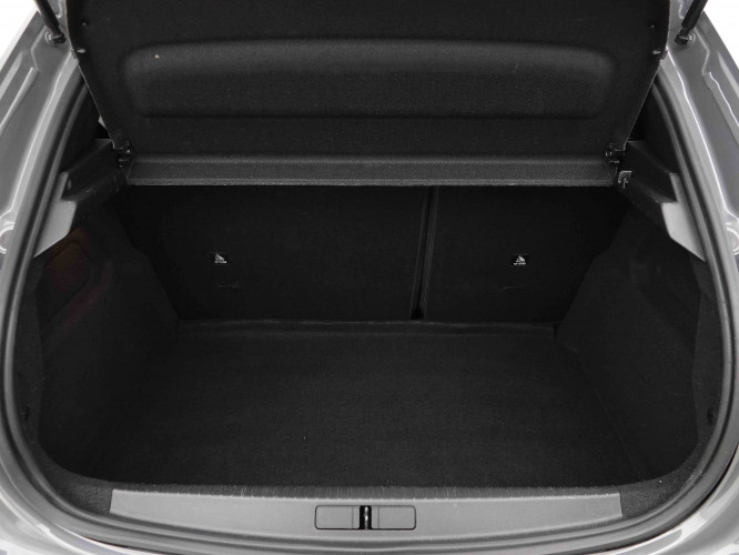 PEUGEOT_PEUGEOT_208_2653251_5.jpg PEUGEOT_PEUGEOT_208_2653251_5.jpg