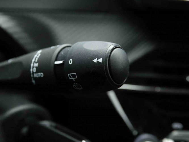 PEUGEOT_PEUGEOT_208_2653252_16.jpg PEUGEOT_PEUGEOT_208_2653252_16.jpg