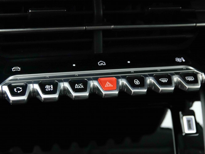 PEUGEOT_PEUGEOT_208_2653258_13.jpg PEUGEOT_PEUGEOT_208_2653258_13.jpg