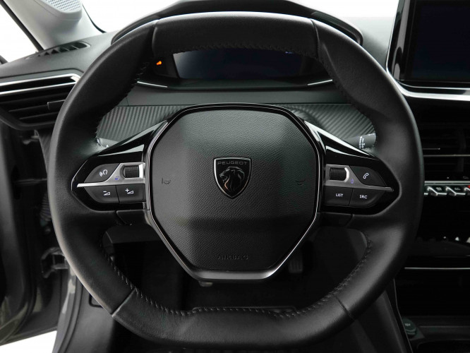 PEUGEOT_PEUGEOT_208_2653259_8.jpg