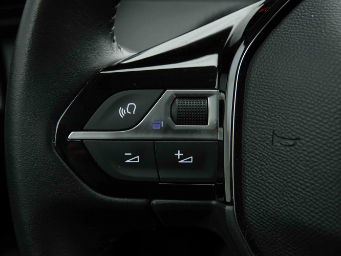 PEUGEOT_PEUGEOT_208_2653260_18.jpg