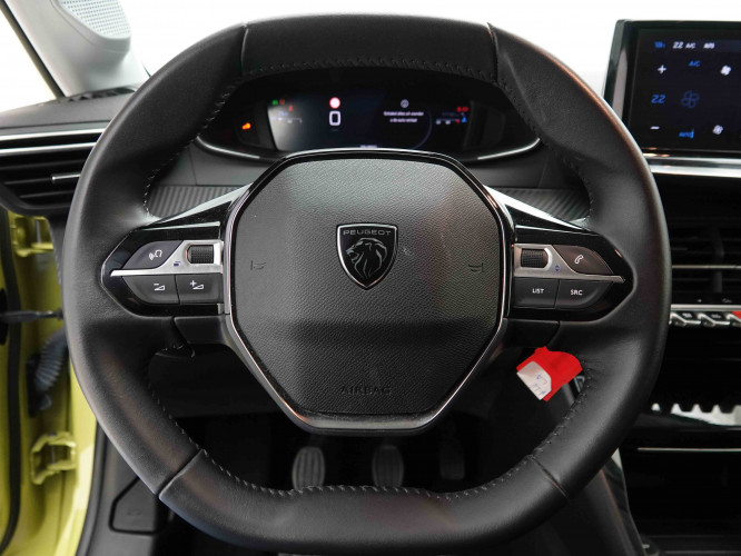 PEUGEOT_PEUGEOT_208_2653263_8.jpg