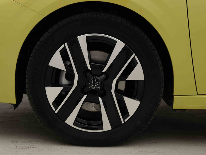 PEUGEOT_PEUGEOT_208_2653268_21.jpg