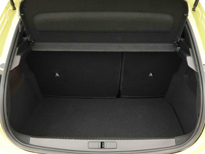 PEUGEOT_PEUGEOT_208_2654232_5.jpg