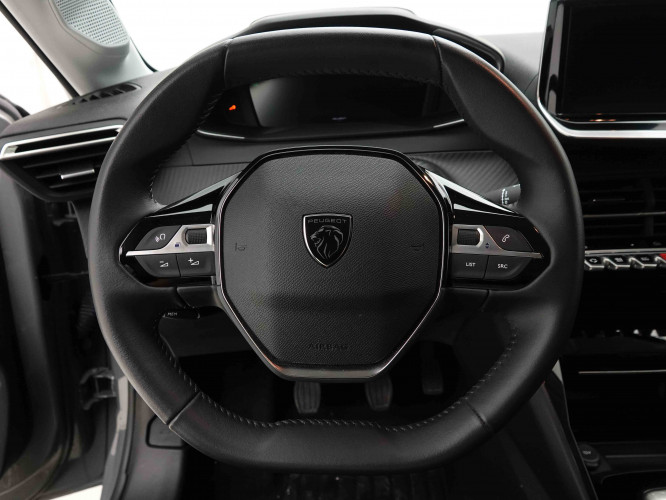 PEUGEOT_PEUGEOT_208_2654234_8.jpg