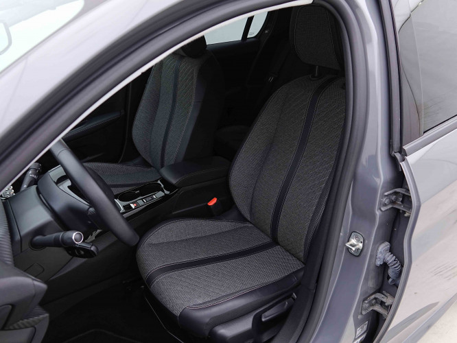 PEUGEOT_PEUGEOT_208_2655163_6.jpg