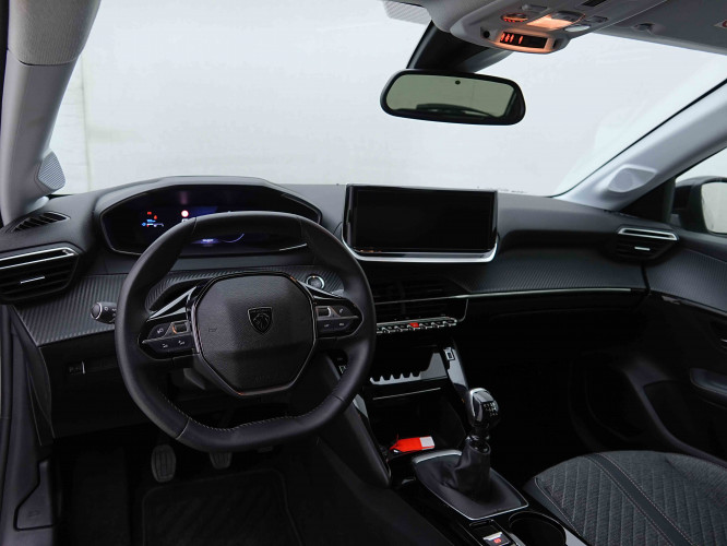 PEUGEOT_PEUGEOT_208_2655163_7.jpg