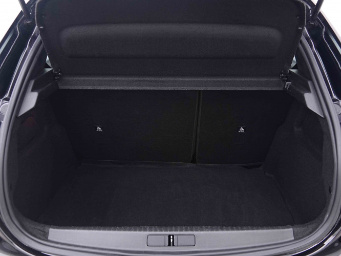 PEUGEOT_PEUGEOT_208_2655166_5.jpg