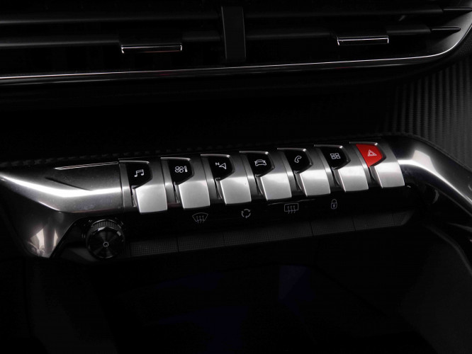 PEUGEOT_PEUGEOT_3008_2547339_14.jpg