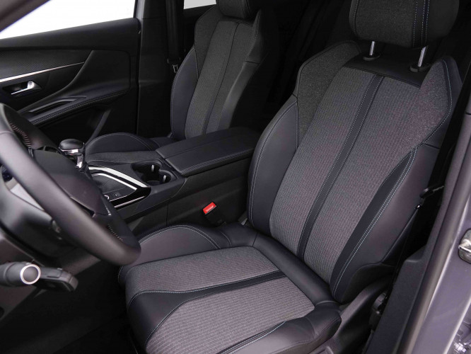 PEUGEOT_PEUGEOT_3008_2548275_6.jpg