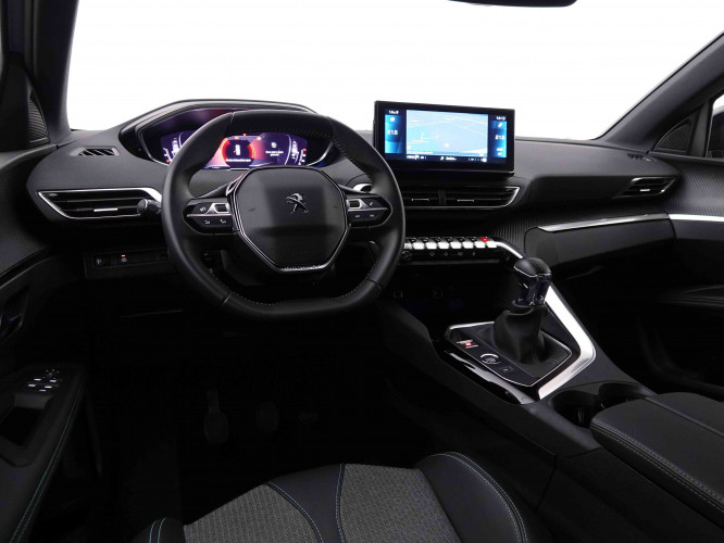 PEUGEOT_PEUGEOT_3008_2548275_7.jpg