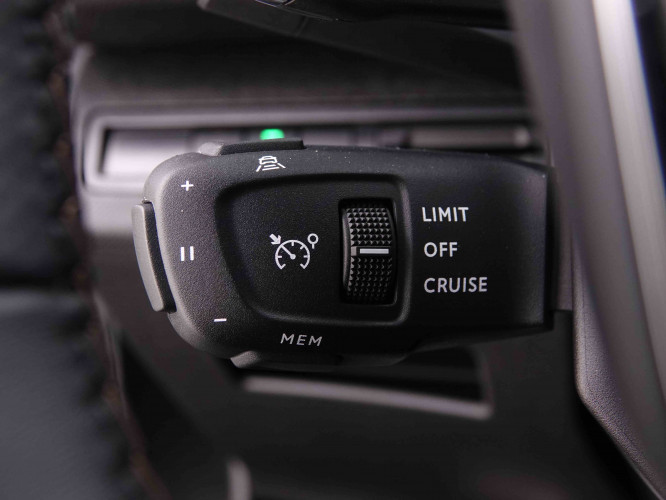PEUGEOT_PEUGEOT_3008_2548361_17.jpg
