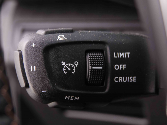 PEUGEOT_PEUGEOT_3008_2548362_19.jpg