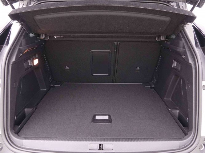 PEUGEOT_PEUGEOT_3008_2548365_5.jpg