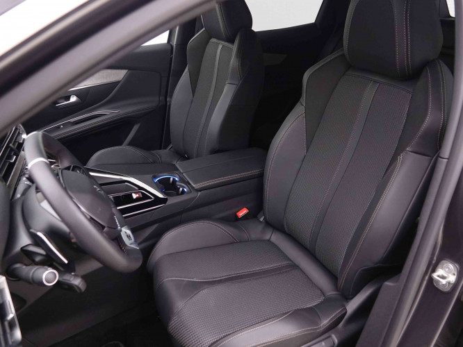 PEUGEOT_PEUGEOT_3008_2548367_6.jpg