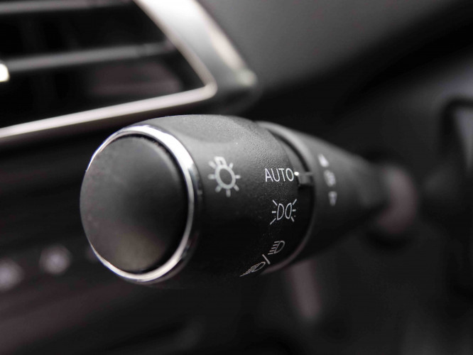 PEUGEOT_PEUGEOT_3008_2549103_17.jpg