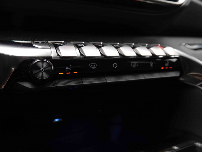 PEUGEOT_PEUGEOT_3008_2549460_15.jpg