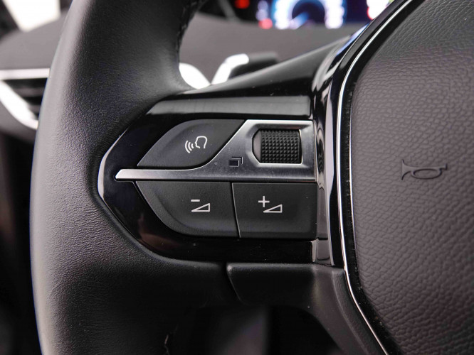 PEUGEOT_PEUGEOT_3008_2549461_10.jpg