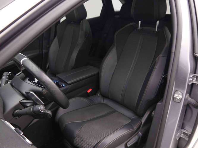 PEUGEOT_PEUGEOT_3008_2549465_7.jpg
