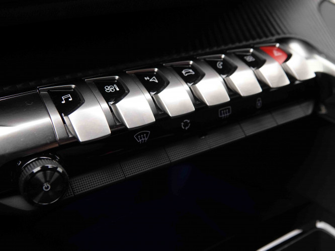 PEUGEOT_PEUGEOT_3008_2549521_15.jpg