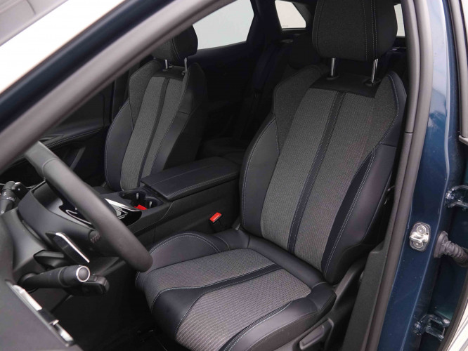 PEUGEOT_PEUGEOT_3008_2549521_7.jpg