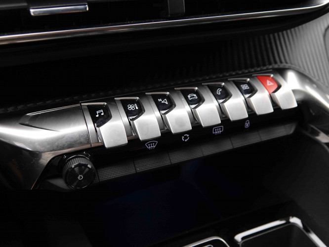 PEUGEOT_PEUGEOT_3008_2549527_15.jpg