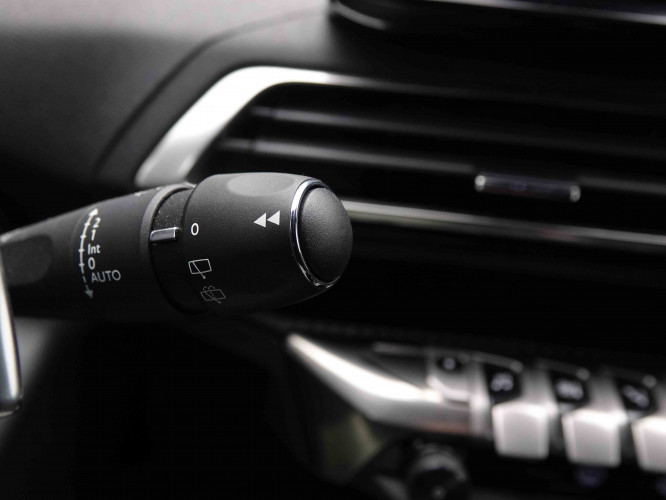PEUGEOT_PEUGEOT_3008_2550343_16.jpg