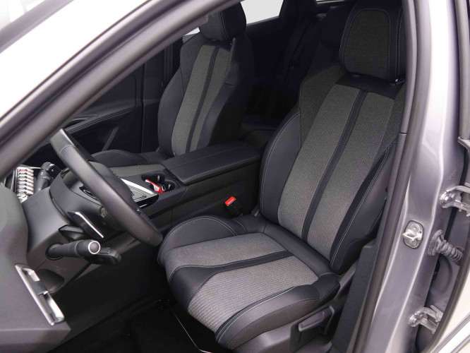 PEUGEOT_PEUGEOT_3008_2550343_6.jpg