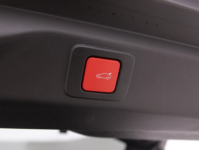 PEUGEOT_PEUGEOT_3008_2550390_35.jpg PEUGEOT_PEUGEOT_3008_2550390_35.jpg