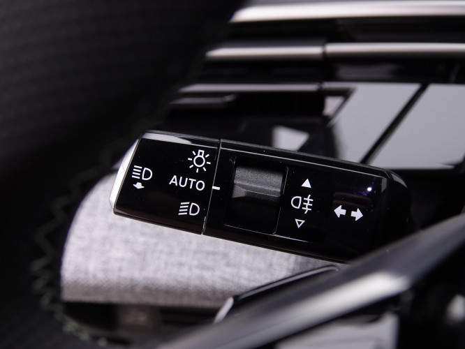 PEUGEOT_PEUGEOT_3008_2550390_48.jpg PEUGEOT_PEUGEOT_3008_2550390_48.jpg