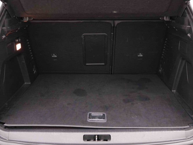 PEUGEOT_PEUGEOT_3008_2550933_6.jpg