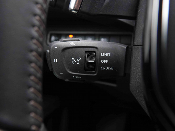 PEUGEOT_PEUGEOT_3008_2551346_17.jpg PEUGEOT_PEUGEOT_3008_2551346_17.jpg