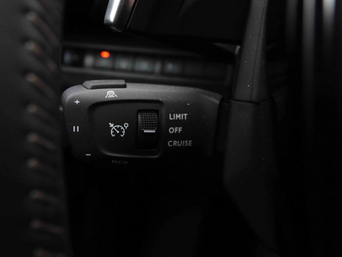 PEUGEOT_PEUGEOT_3008_2551812_17.jpg