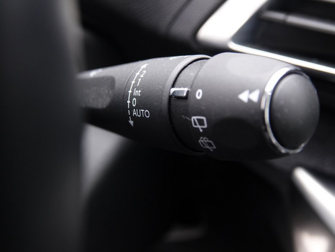 PEUGEOT_PEUGEOT_3008_2651865_17.jpg PEUGEOT_PEUGEOT_3008_2651865_17.jpg