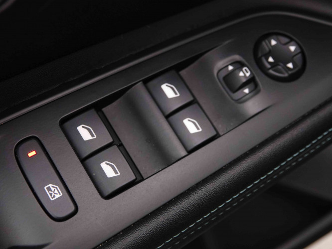 PEUGEOT_PEUGEOT_3008_2653109_22.jpg