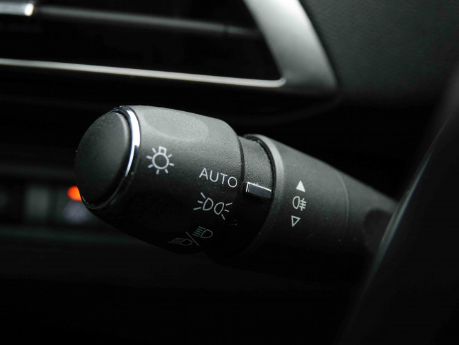 PEUGEOT_PEUGEOT_3008_2653110_14.jpg