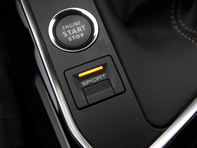 PEUGEOT_PEUGEOT_3008_2653196_16.jpg