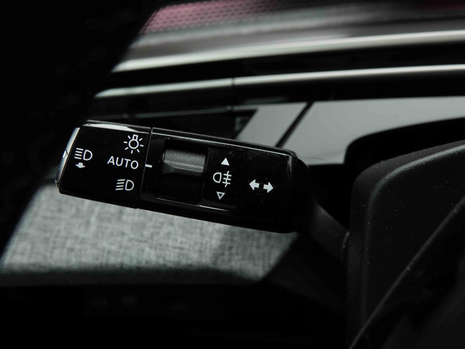 PEUGEOT_PEUGEOT_3008_2653568_12.jpg