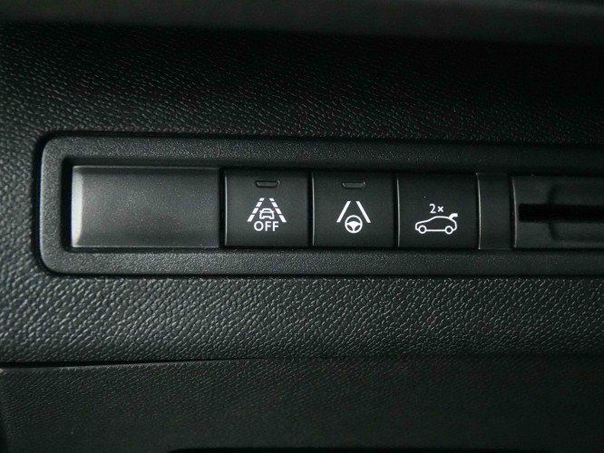 PEUGEOT_PEUGEOT_3008_2654004_22.jpg