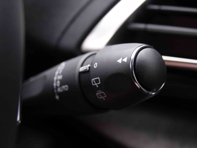 PEUGEOT_PEUGEOT_3008_2654709_46.jpg