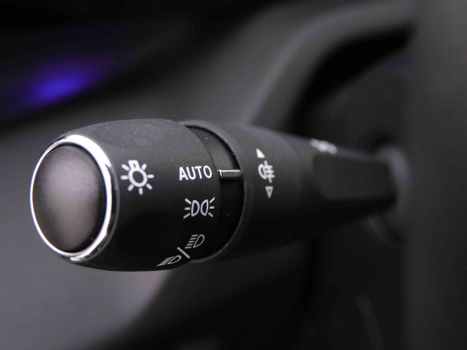 PEUGEOT_PEUGEOT_308_2547299_15.jpg