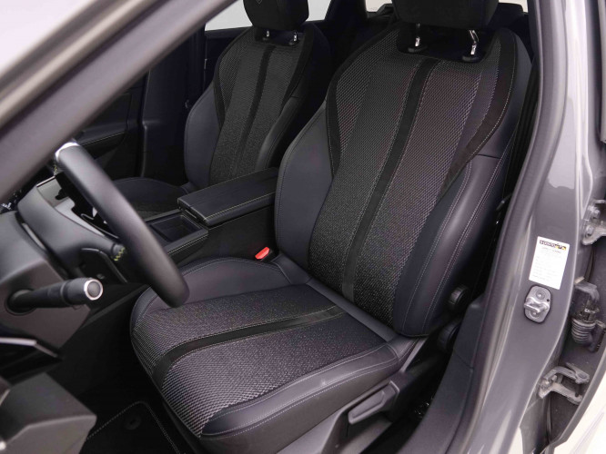 PEUGEOT_PEUGEOT_308_2547824_6.jpg