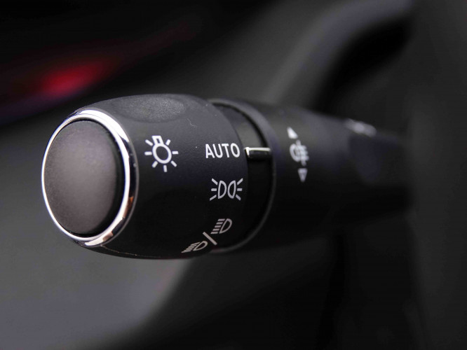 PEUGEOT_PEUGEOT_308_2547828_15.jpg
