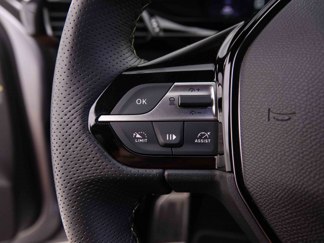 PEUGEOT_PEUGEOT_308_2547828_17.jpg