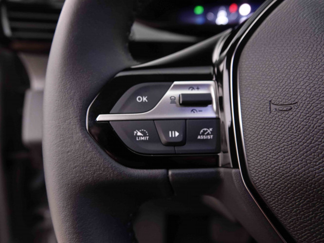 PEUGEOT_PEUGEOT_308_2548266_18.jpg