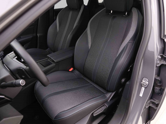 PEUGEOT_PEUGEOT_308_2548266_6.jpg