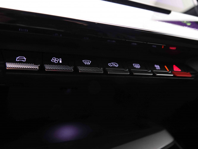 PEUGEOT_PEUGEOT_308_2548371_15.jpg