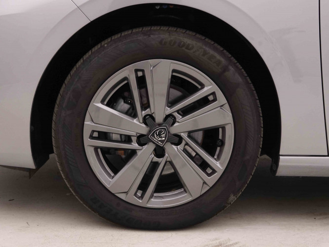 PEUGEOT_PEUGEOT_308_2548536_18.jpg