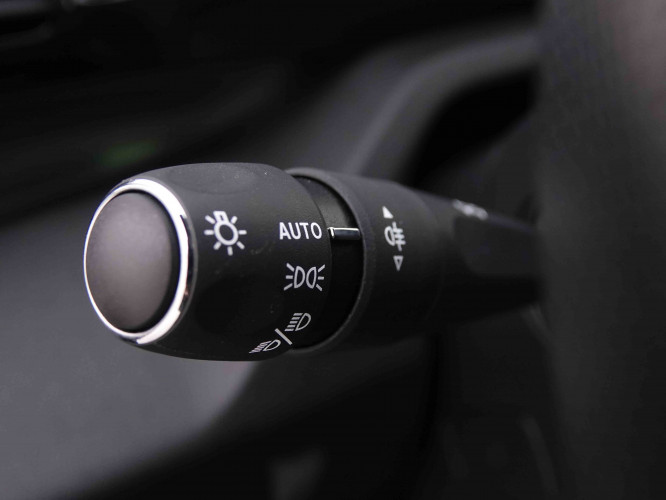 PEUGEOT_PEUGEOT_308_2548550_14.jpg